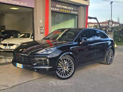 Porsche Cayenne Coupé 3.0 V6 Panorama 22" Full LED Sospensioni 36 Nero usata Rezzato