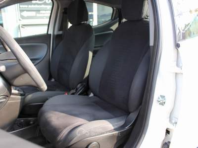 Lancia Ypsilon 5 porte Gold SENSORI APP. TAGLIANDATA Bianco usata Villongo