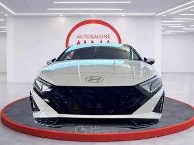 Hyundai i20 1.0 T-GDI 90CV CONNECTLINE EXTERIOR PACK Bianco usata Castellanza