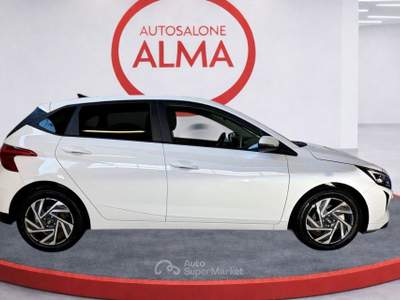 Hyundai i20 1.0 T-GDI 90CV CONNECTLINE EXTERIOR PACK Bianco usata Castellanza