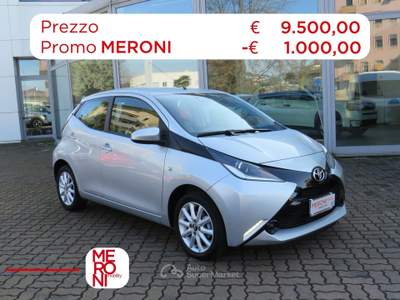Toyota Aygo 1.0 VVT-i x-cite Argento usata Seregno