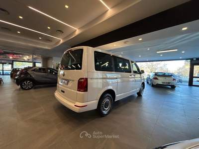Volkswagen Caravelle Caravelle 2.0 TDI 150cv DSG p.c. Bianco usata Cesena