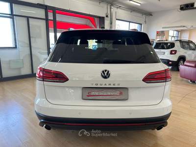 Volkswagen Touareg 3.0 V6 TDI SCR 170kW usata BARI