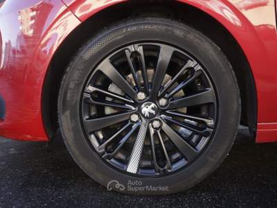 Peugeot 208 Peugeot 208 BlueHDi 75 5 porte Allure Unicoproprietario Rosso usata Torino