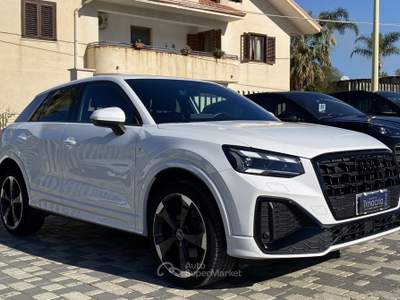 Audi Q2 S Line interno ed esterno 2.0 TDI 150CV s-tronic 35 Bianco usata Borgetto