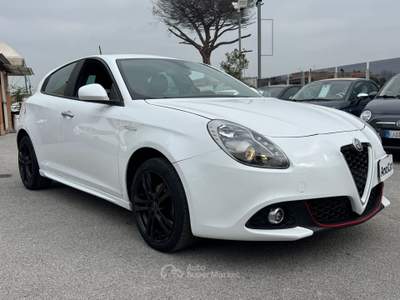 Alfa Romeo Giulietta 1.6 JTDM 120cv Sport Bianco usata San Giuseppe Vesuviano