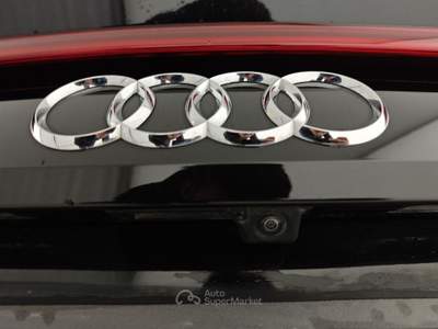 Audi Q8 45 TDI quattro tiptronic Sport Nero usata Capua