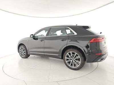 Audi Q8 45 TDI quattro tiptronic Sport Nero usata Capua