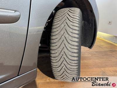 Peugeot 207 1.6 hdi 8v Millesim 200 Grigio usata Castelnovo ne' Monti