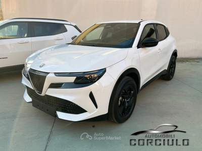 Alfa Romeo Junior 1.2 136 CV Hybrid eDCT6 Bianco usata Brindisi