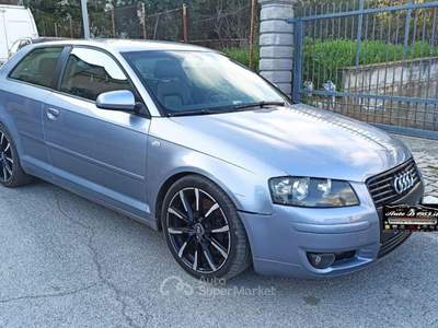 Audi A3 2.0 16V TDI Attraction Grigio usata Castrovillari