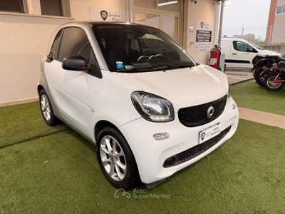 Smart ForTwo  1.0 Prime 71cv twinamic my19 Bianco usata Spigno Saturnia