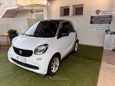 Smart ForTwo 1.0 Prime 71cv twinamic my19 Bianco usata Spigno Saturnia Smart ForTwo 1.0 Prime 71cv twinamic my19 Bianco usata Spigno Saturnia