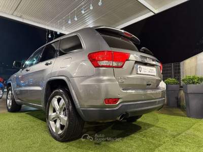 Jeep Grand Cherokee  3.0 crd Overland auto Grigio usata Spigno Saturnia