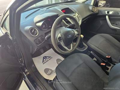 Ford Fiesta FIESTA 1.4 TDCI TITANIUM 5/P Blu/Azzurro usata SAN MICHELE SALENTINO
