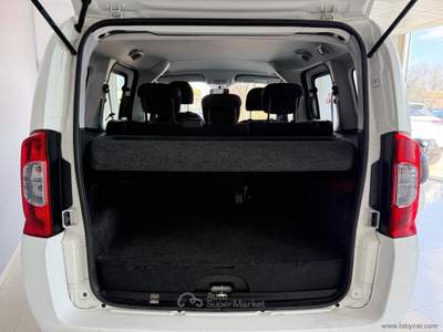 Fiat QUBO QUBO 1.4 8V 77 CV Dynamic Natural Power Bianco usata San Michele salentino