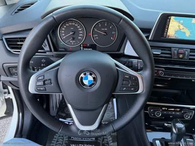 BMW Serie 2 Active Tourer 218d 218d Active Tourer Luxury Bianco usata San Michele Salentino