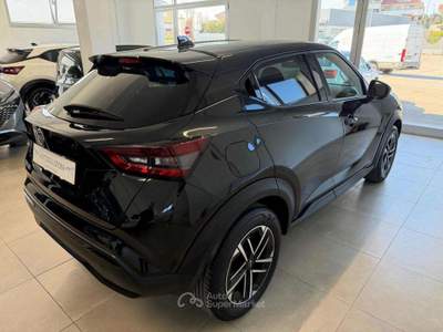 Nissan Juke 1.0 DIG-T 114 CV DCT N-Connecta Nero usata Spoltore