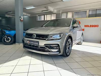 Volkswagen Tiguan Tiguan 1.4 TSI Sport R-LINE BMT Grigio usata Fonte Nuova
