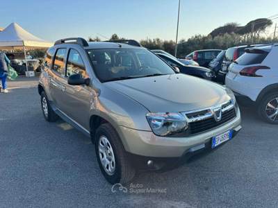 Dacia Duster Duster I 1.6 Laureate Gpl 4x2 110cv my13 Oro usata Latina
