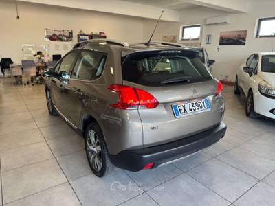 Peugeot 2008 2008 1.6 e-hdi 8v 92CV S&S Allure 2014 Grigio usata Latina