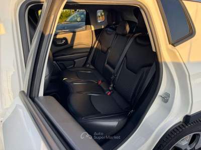Jeep Compass Compass 1.6 mjt Limited 2wd 120cv my19 Bianco usata Latina