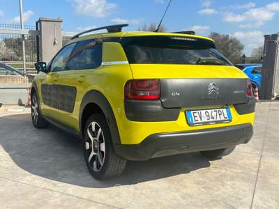 Citroen C4 Cactus - 2014 1.2 benzina 119000 km Giallo usata San Michele Salentino