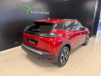 Peugeot 2008 2008 1.2 puretech Allure s&amp;s 100cv Rosso usata Fontanafredda