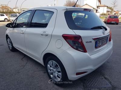 Toyota Yaris NEOPATENTATI Bianco usata Treviglio