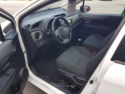 Toyota Yaris NEOPATENTATI Bianco usata Treviglio