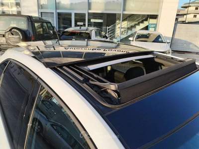 Volkswagen Taigo 1.0 tsi R-Line 110cv -IQ Drive Pack-Telecamera- Bianco usata Francavilla al Mare
