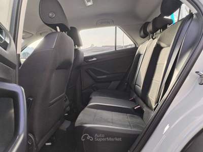 Volkswagen T-Roc 2.0 tdi Style 150cv dsg -Keyless-Telecamera-App- Grigio usata Francavilla al Mare