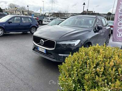 Volvo XC60 B4 (d) Geartronic Momentum Pro Nero usata Pieve di Cento