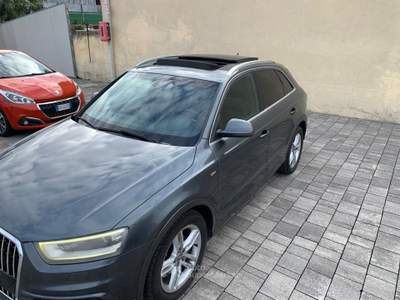 Audi Q3 Audi Q3 Quattro 2.0 Tdi 177cv Tetto apribile Grigio usata Pompei