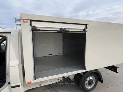 Piaggio Porter NP6 PIAGG NP6 SW LR GPL 3070 TOP BOX ROLLER NP6 SW LR GPL 3070 Top Box Roller Bianco usata Roma