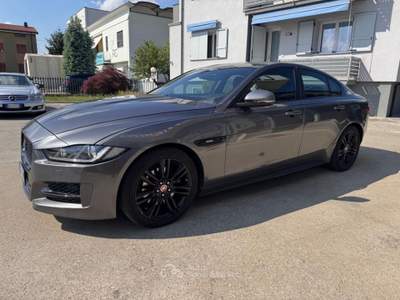 Jaguar XE 2.0 D 180 CV aut. Portfolio*MOTORE*NUOVO Grigio usata Cadeo