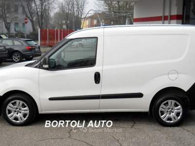 Fiat Doblò 1.6 MJT 45.000 KM  3 POSTI CARGO LOUNGE NAVIGATORE Bianco usata Mirandola