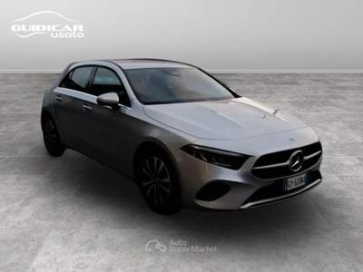 Mercedes-Benz Classe A 180 D Advanced 8G-DCT Argento usata Lucca