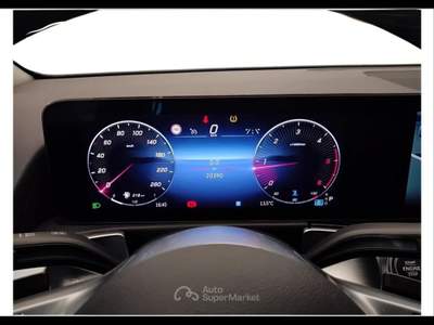 Mercedes-Benz Classe GLB 180 D Progressive Advanced 8G-DCT Nero usata Lucca