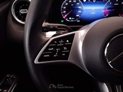 Mercedes-Benz Classe GLB 180 D Progressive Advanced 8G-DCT Nero usata Lucca