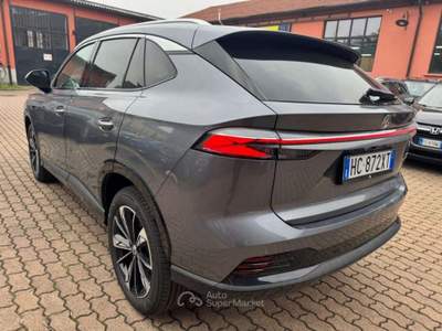 MG HS 1.5 FULL HYBRID+ 224CV  LUXURY KM0 Grigio usata Milano