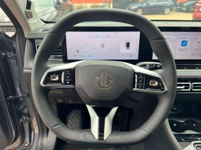 MG HS 1.5 FULL HYBRID+ 224CV  LUXURY KM0 Grigio usata Milano