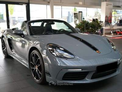 Porsche Boxster 718 Boxster 2.0 Style Edition 300cv pdk CARBONIO Grigio usata Lanuvio