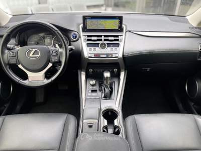 Lexus NX 300h 300 2.5 Hybrid 155CV 4WD E6 - 2018 Bianco usata Roma