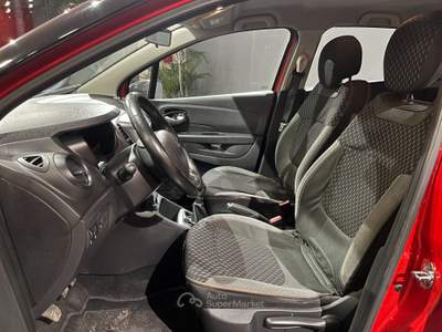 Renault Captur dCi 8V 110cv Energy Intens Rosso usata Angri