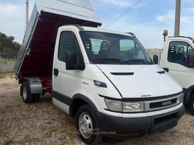 Iveco Daily 35-12 Bianco usata Massafra