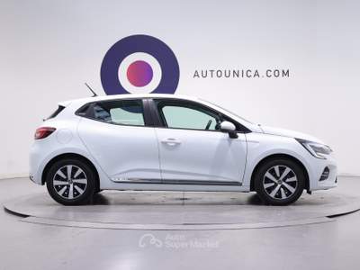 Renault Clio FULL HYBRID E-TECH 140 CV 5 PORTE ZEN FARI LED Bianco usata Brescia