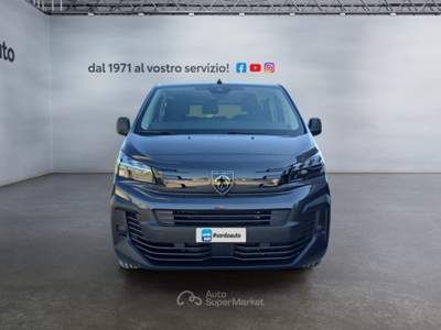 Peugeot Traveller BlueHDi 180 CV EAT8 9 posti Nero usata Castagnaro