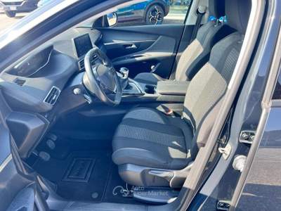 Peugeot 3008 BlueHDi 130 S&S Business Grigio usata Pieve di Soligo