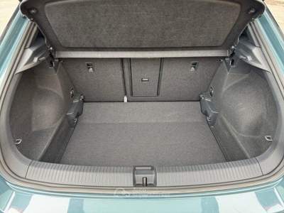 Volkswagen T-Roc 2.0 Tdi 150CV DSG R-Line - BLACK PACK Blu/Azzurro usata Ravenna
